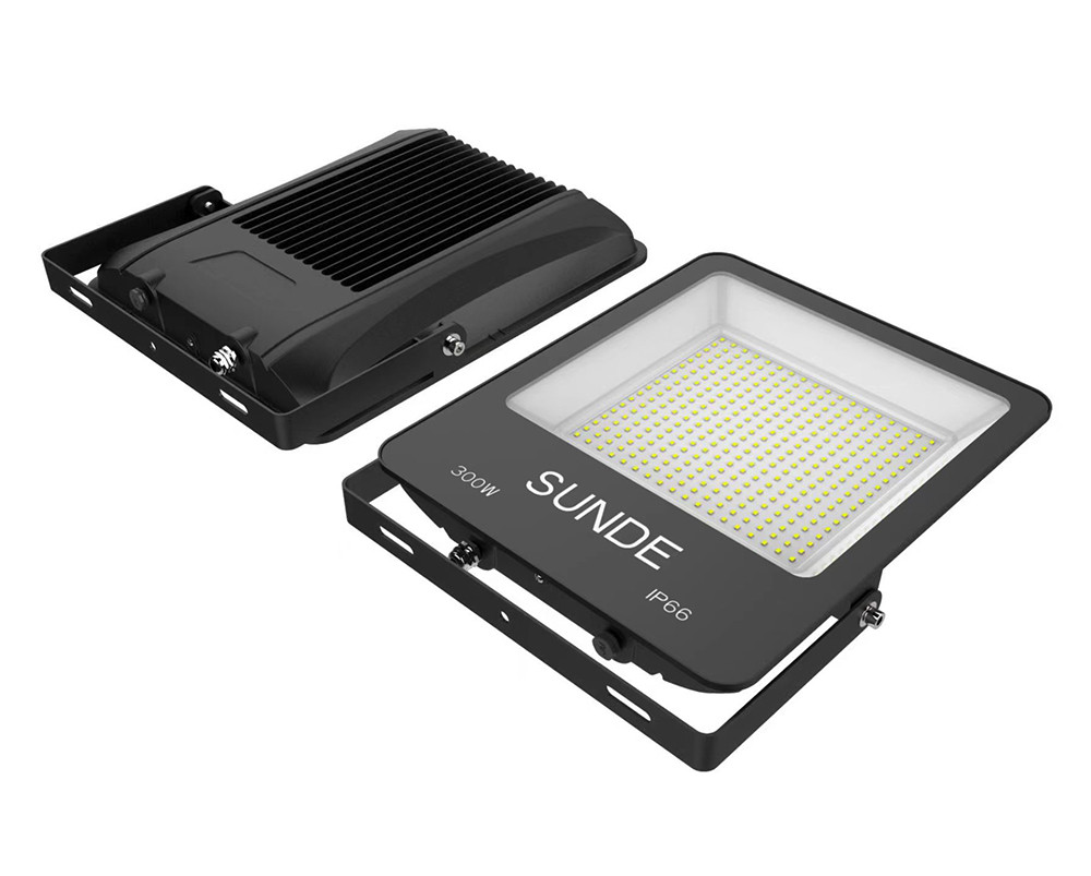 Bright LED Flood Lights - High-Quality Illumination at a Great Price XTG010